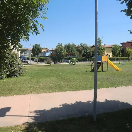 Villaggio Dei Fiori Con Posto Auto アパート *