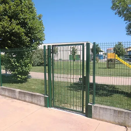 Villaggio Dei Fiori Con Posto Auto カオルレ