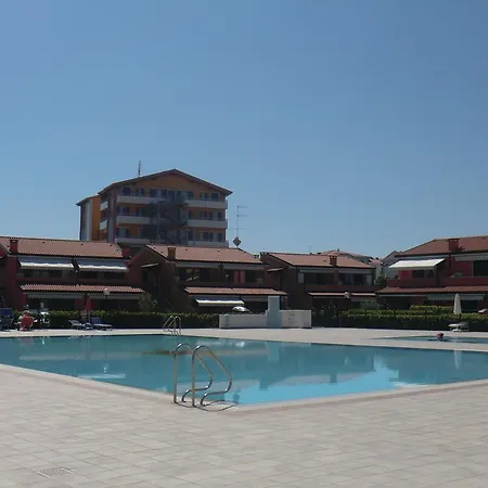 Villaggio Dei Fiori Con Posto Auto アパート