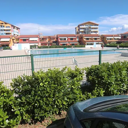 Villaggio Dei Fiori Con Posto Auto アパート カオルレ
