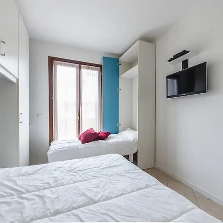 アパート Villaggio Dei Fiori Con Posto Auto *